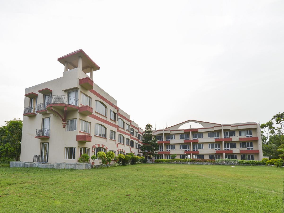 Oyo 15149 Hotel Ajoy Minar 曼达莫尼 外观 照片