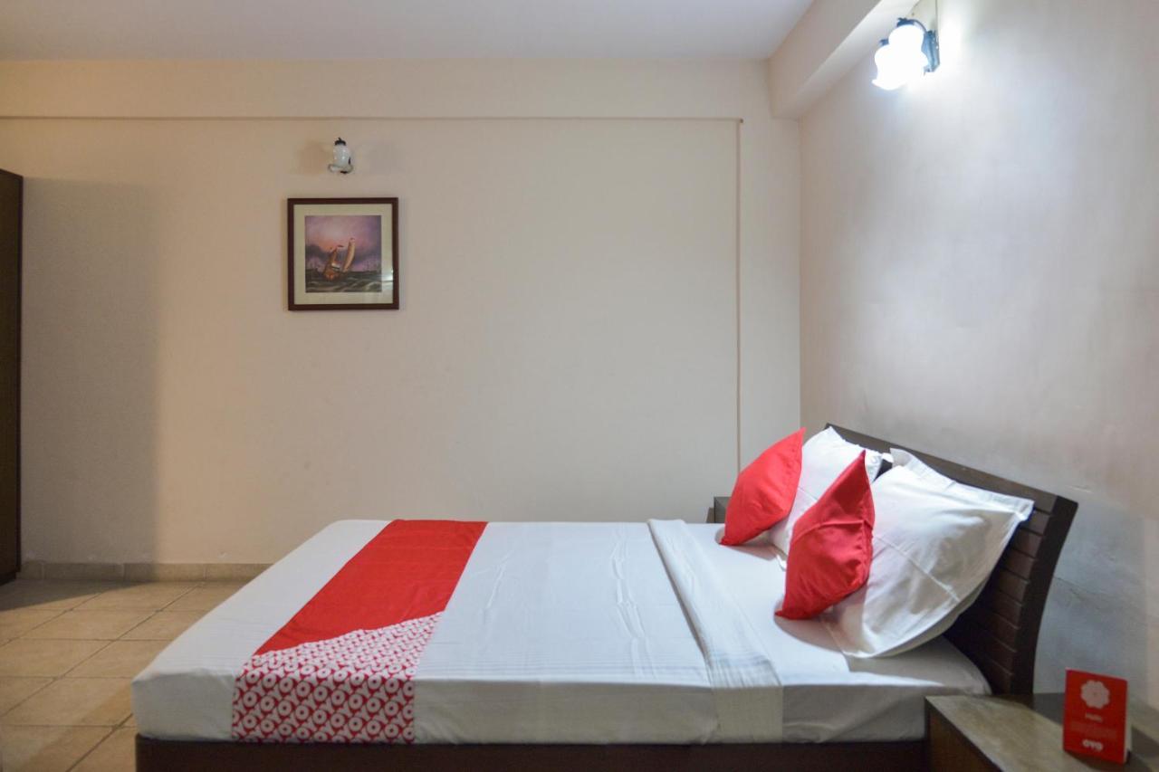 Oyo 15149 Hotel Ajoy Minar 曼达莫尼 外观 照片